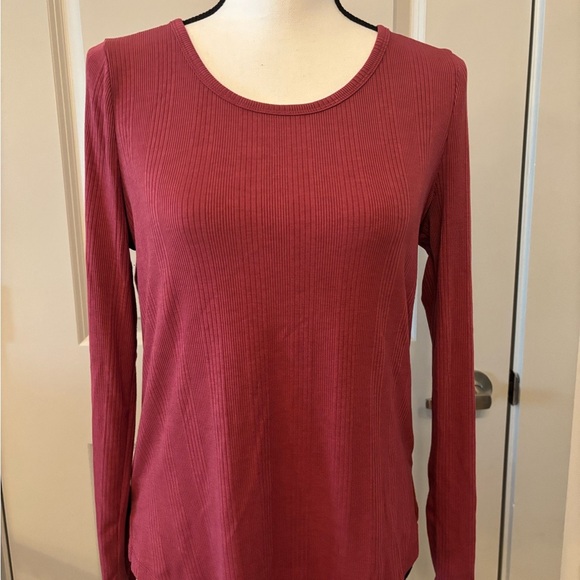 Pink Rose pink ribbed soft basic long sleeve shirt detailed sleeve size L - Picture 2 of 8